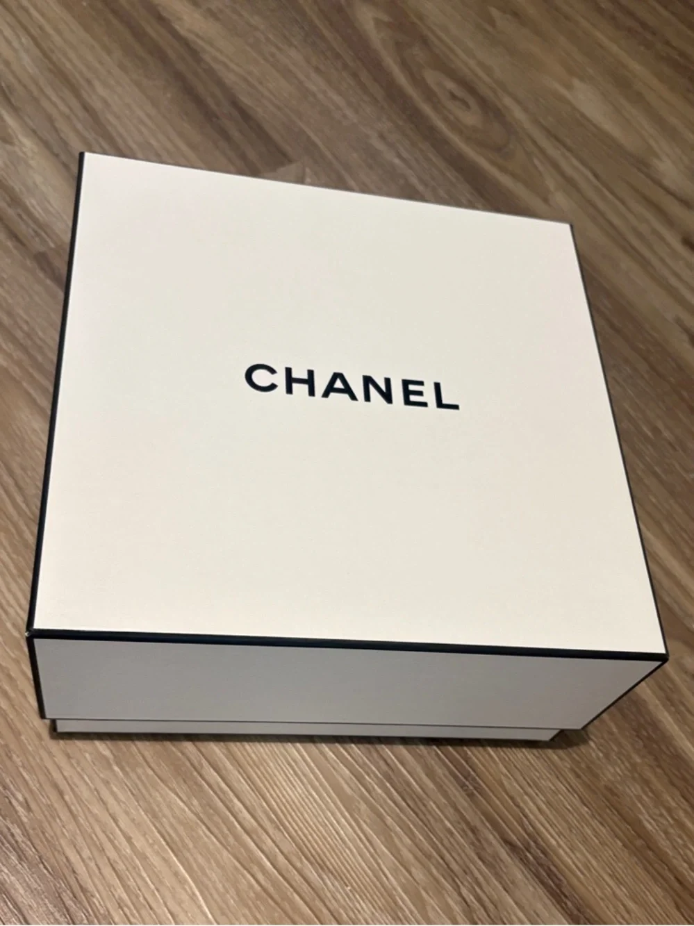 CHANEL Gift Box 8x8 Size